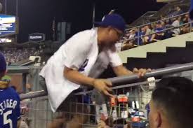 Bullpen-jumping Dodgers fan wanted to fight security guard