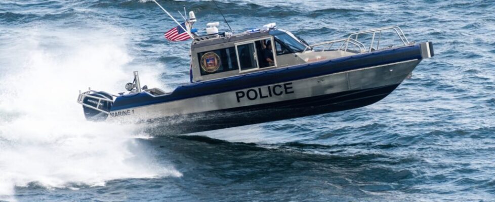 Orange Beach police respond to 3 swimmers in distress